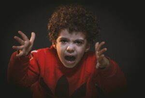 5 strategii constructive prin care oprești manifestările comportamentale nepotrivite la copilul preșcolar